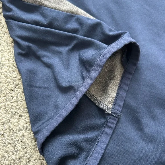 NY Yankees Athletic Shirt - Picture 4 of 6